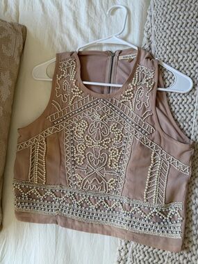 Pearl Beaded blush Cropped sleeveless blouse zipper back size small